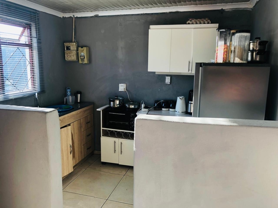 8 Bedroom Property for Sale in Harare Western Cape